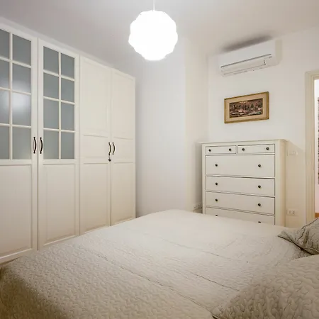 Apartment Triestevillas Rive 22 *